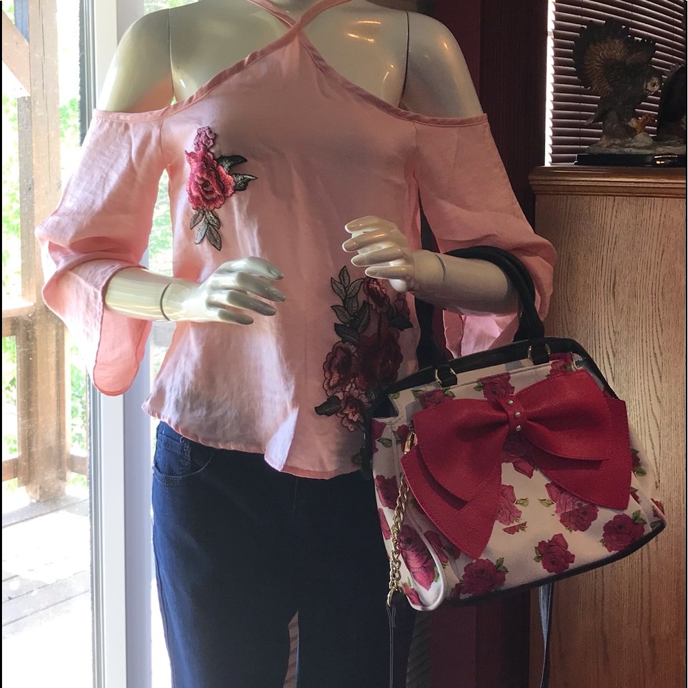 SALE: Betsy Johnson Purse